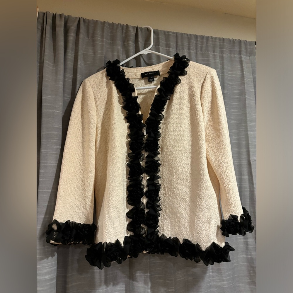 St. John zip up evening jacket size 12